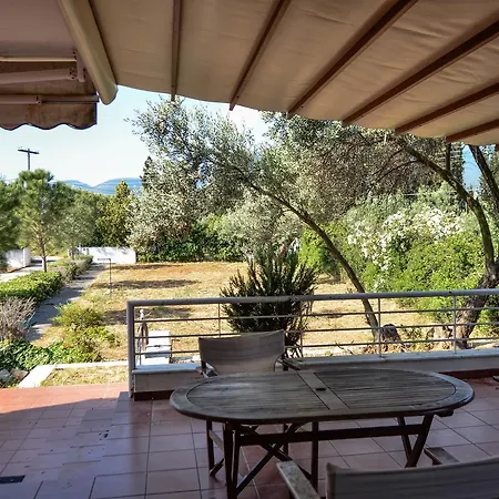 Villa Drosia Sleeps 10